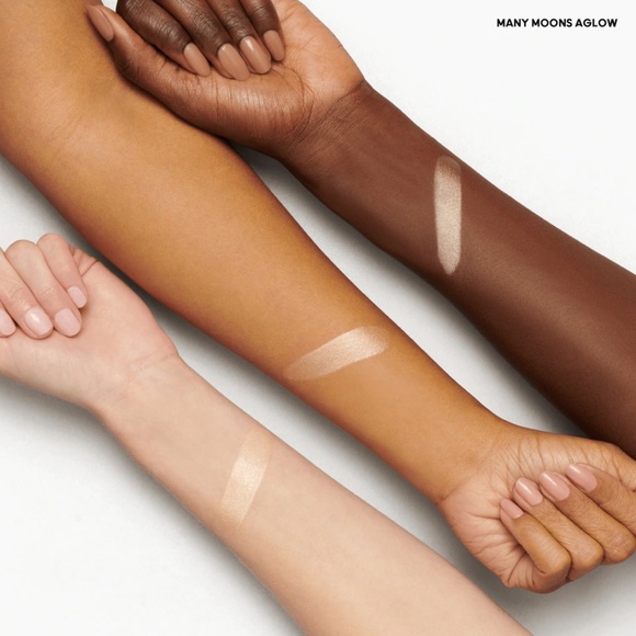 M•A•C Limited Edition BUNDLE TRIO SET! - Picture 5 of 16